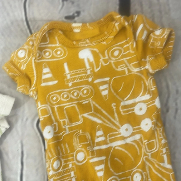 Carter’s snap set newborn - Picture 5 of 5